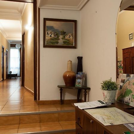 Pension Iberia Лянес Екстериор снимка