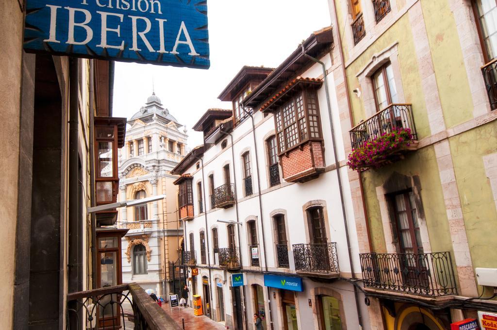 Pension Iberia Лянес Стая снимка